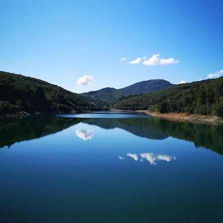 Feriehus La Rosa Sul Lago Osiglia