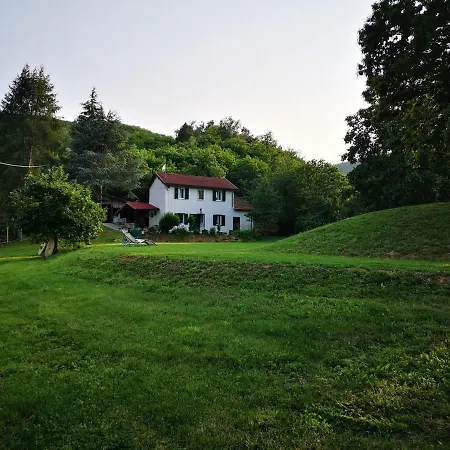 La Rosa Sul Lago Feriehus *